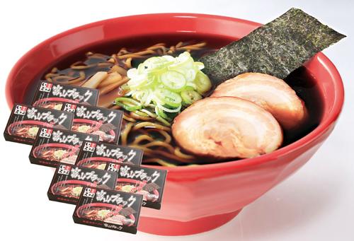 富山 ブラックラーメン「いろは」醤油味